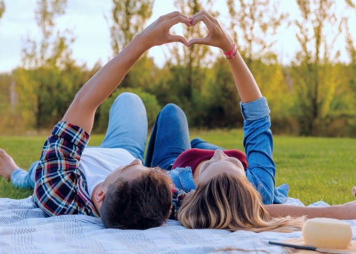 Picnic is a classic date